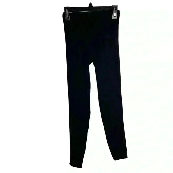 Spanx Look At Me Now Legging in Very Black Size Small Petite - Picture 5 of 9